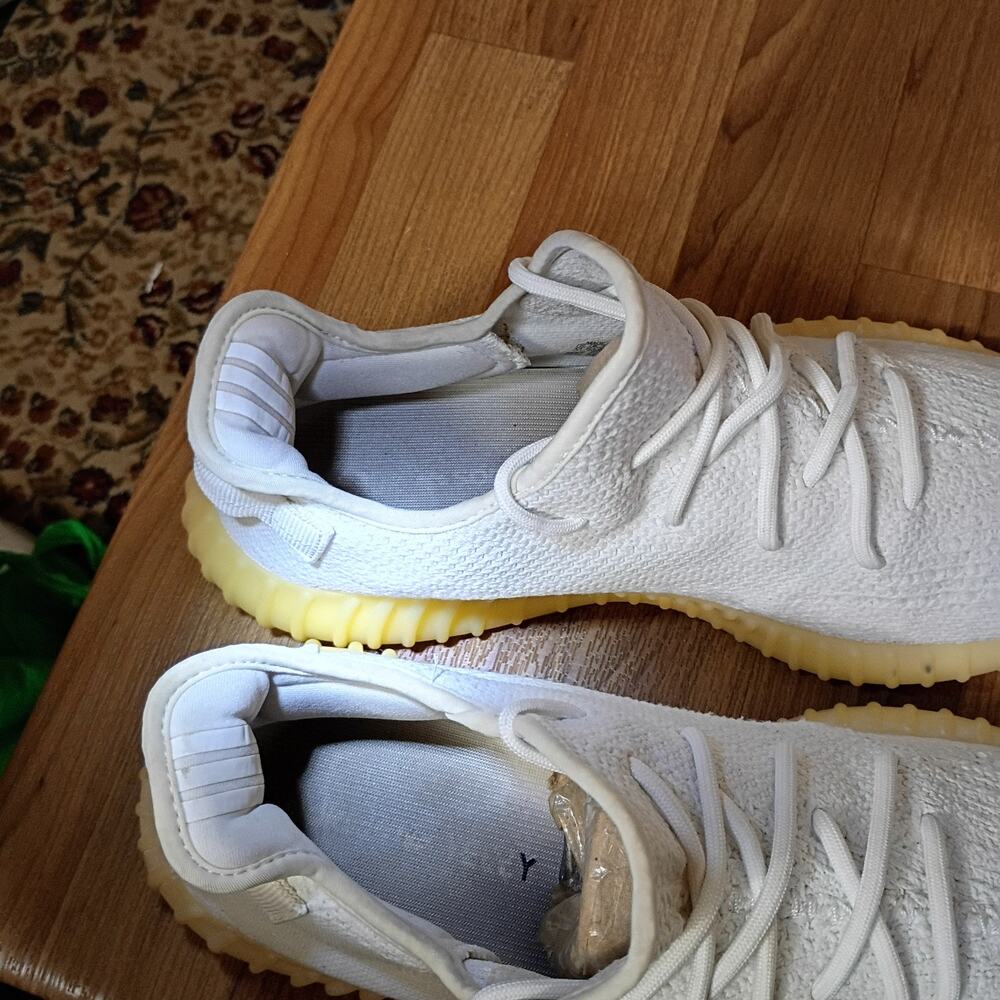 adidas Yeezy Boost 350 V2 Low Cream White / Triple White Pre Owned size 13 - Picture 6 of 8